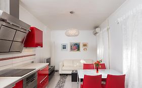 Central Luxury Apartments